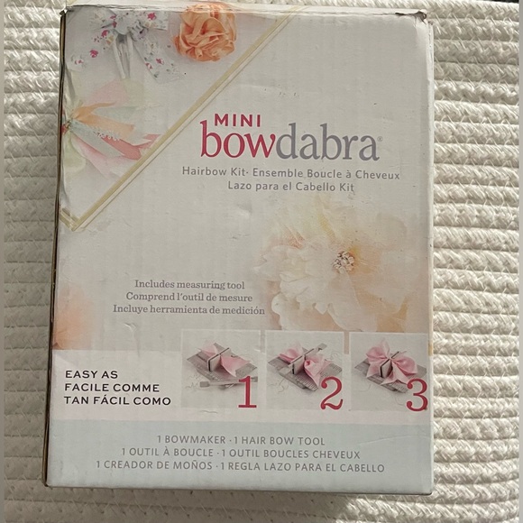 Darice BOW2300 Mini Bowdabra Hair Bow Making Kit (1Kit), Gray - Picture 7 of 13